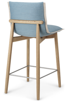E007 Embrace Bar Stool by Carl Hansen - view 4